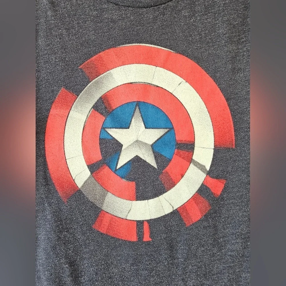 szS‎ GAP Kids Marvel Captain America Tee Vintage Graphic Retro Disney Avengers